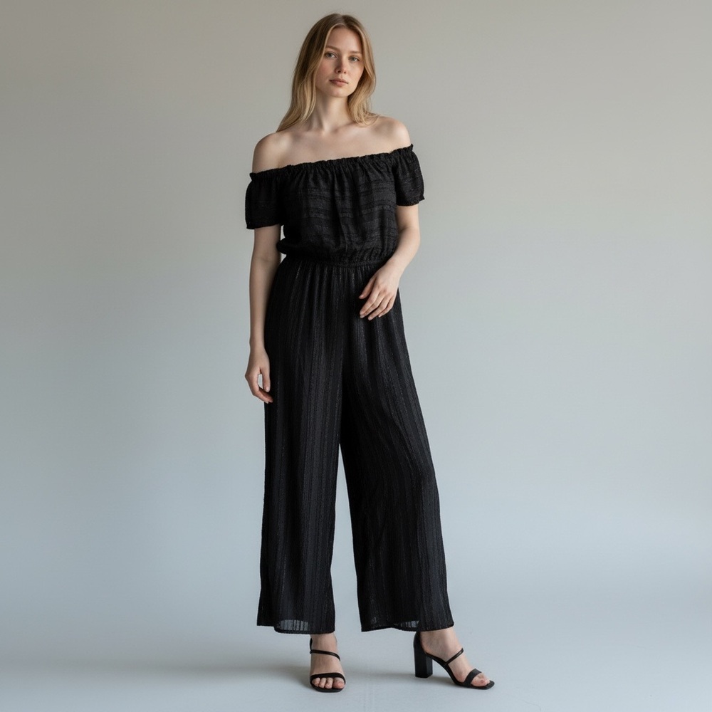 Emory Park Women’s Black Gauzy Jumpsuit Size Medium